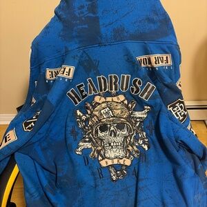 I’m selling my headrush blue sweater
